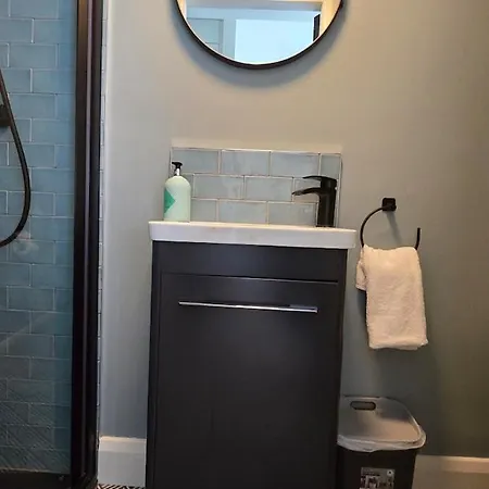 Centre, 3 Bedroom, Sleeps 6 Apartmán Galway