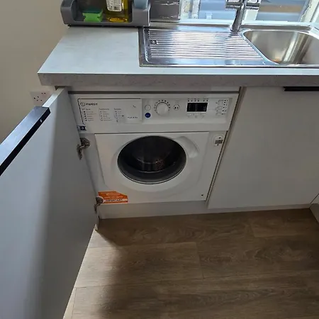 Centre, 3 Bedroom, Sleeps 6 Galway