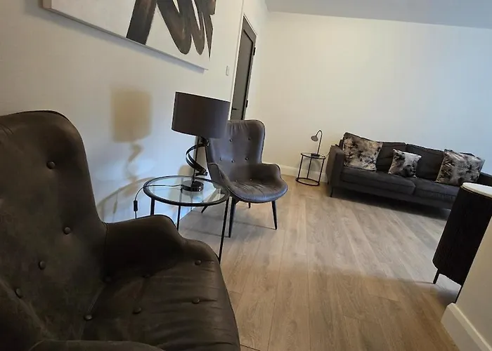 Appartement Centre, 3 Bedroom, Sleeps 6 Galway